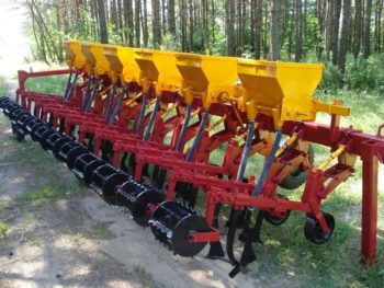 Культиватор для междурядной обработки почвы УСМК