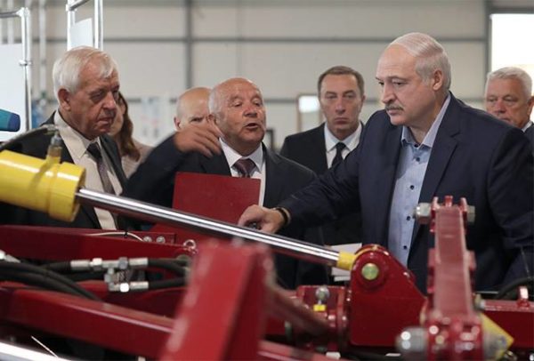 Визит Президента РБ Александра Лукашенко на ООО "ЛидаТехмаш" Президент РБ на заводе